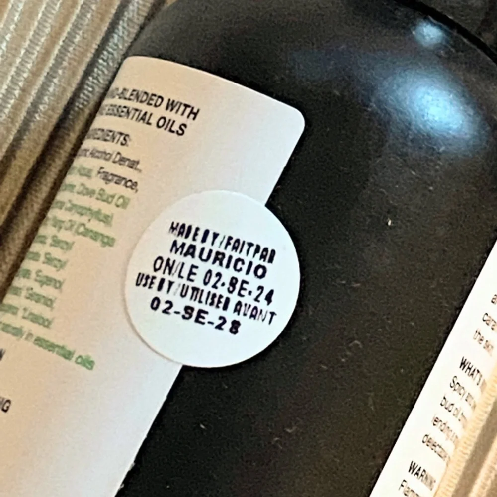 LUSH Yog Nog Hair Mist - 3.3oz / 100ml